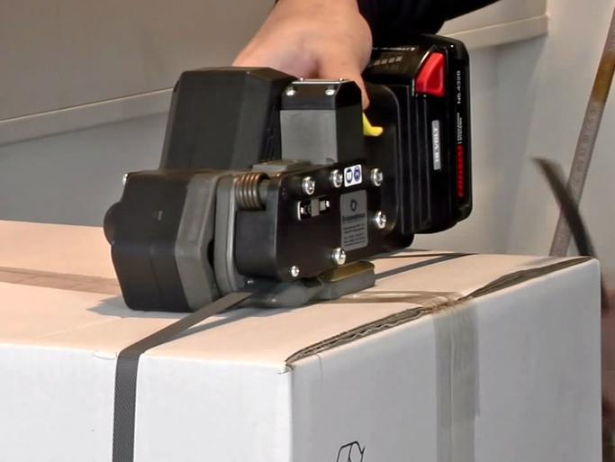 Banda de Legat PP 16 mm, 1500 m, Banda Polipropilena, Banda pentru Ambalare, Banda pentru Paletizare, Banda pentru Ambalare Manuala, Banda Polipropilena Manuala, Banda Polipropilena de Ambalare, Banda Polipropilena pentru Ambalare Banda de Legat PP 16 mm, 1500 m, Banda Polipropilena, Banda pentru Ambalare, Banda pentru Paletizare, Banda pentru Ambalare Manuala, Banda Polipropilena Manuala, Banda Polipropilena de Ambalare, Banda Polipropilena pentru Ambalare