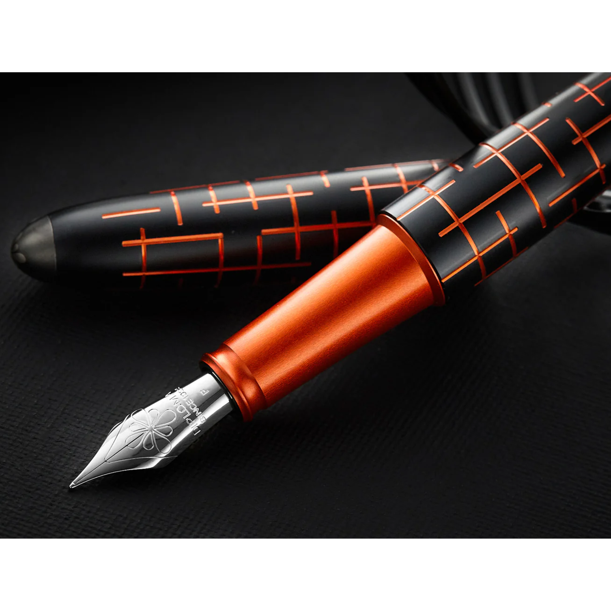 Stilou Diplomat Elox Matrix, Cu Penita M, Din Otel Inoxidabil - Black Orange