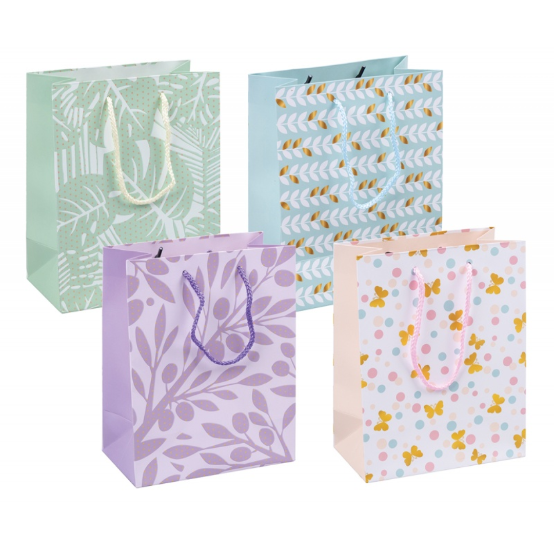 Punga Cadou, Carton Laminat 210gsm, Design Divers, 18x23x10cm, Donau Home - Modele Asortate Punga Cadou, Carton Laminat 210gsm, Design Divers, 18x23x10cm, Donau Home - Modele Asortate