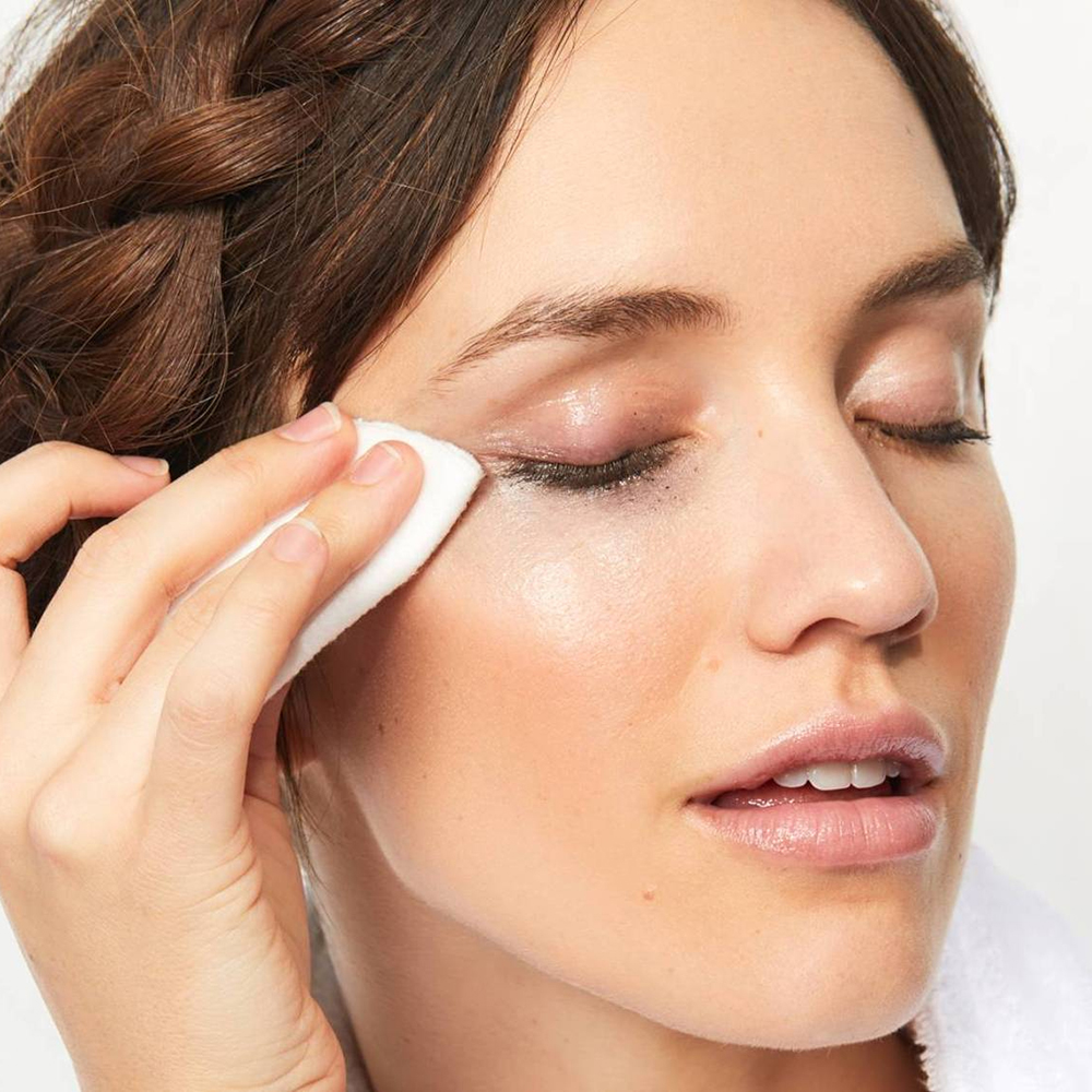 Apa Micelara Bifazica Gerovital H3 Evolution Perfect Look, 150 ml Apa Micelara Bifazica Gerovital H3 Evolution Perfect Look, 150 ml