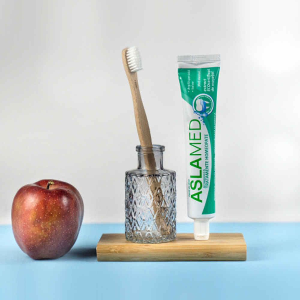 Pasta de Dinti AslaMed Tratamente Homeopate cu Argila Speciala si Salvie, 75 ml