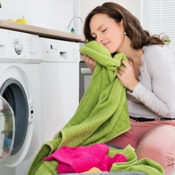 Detergent Lichid Rufe Color Perwoll Renew & Blossom 3 in 1, 900 ml pentru 15 Spalari, Detergent Lichid pentru Haine Colorate, Solutii Curatare Haine Colorate, Detergent Rufe Lichid, Detergent Lichid Rufe Colorate Detergent Lichid Rufe Color Perwoll Renew & Blossom 3 in 1, 900 ml pentru 15 Spalari, Detergent Lichid pentru Haine Colorate, Solutii Curatare Haine Colorate, Detergent Rufe Lichid, Detergent Lichid Rufe Colorate