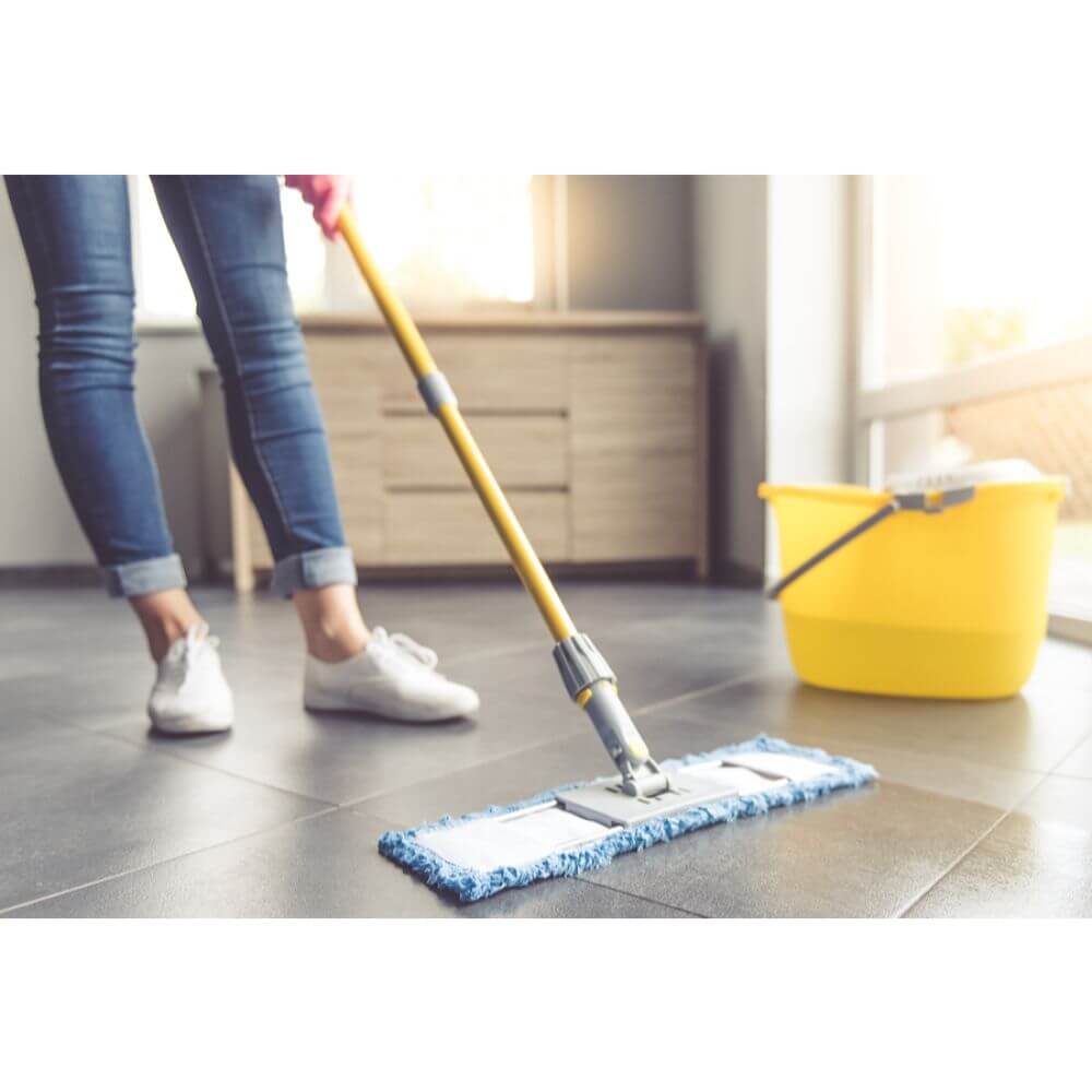 Detergent Universal de Pardoseli AJAX Lilac Breeze, Cantitate 1 Litru, Parfum de Liliac, Detergent Lichid pentru Pardoseli, Solutie pentru Podea, Detergent Lichid Ajax, Solutie Universala de Curatat, Produse de Curatenie