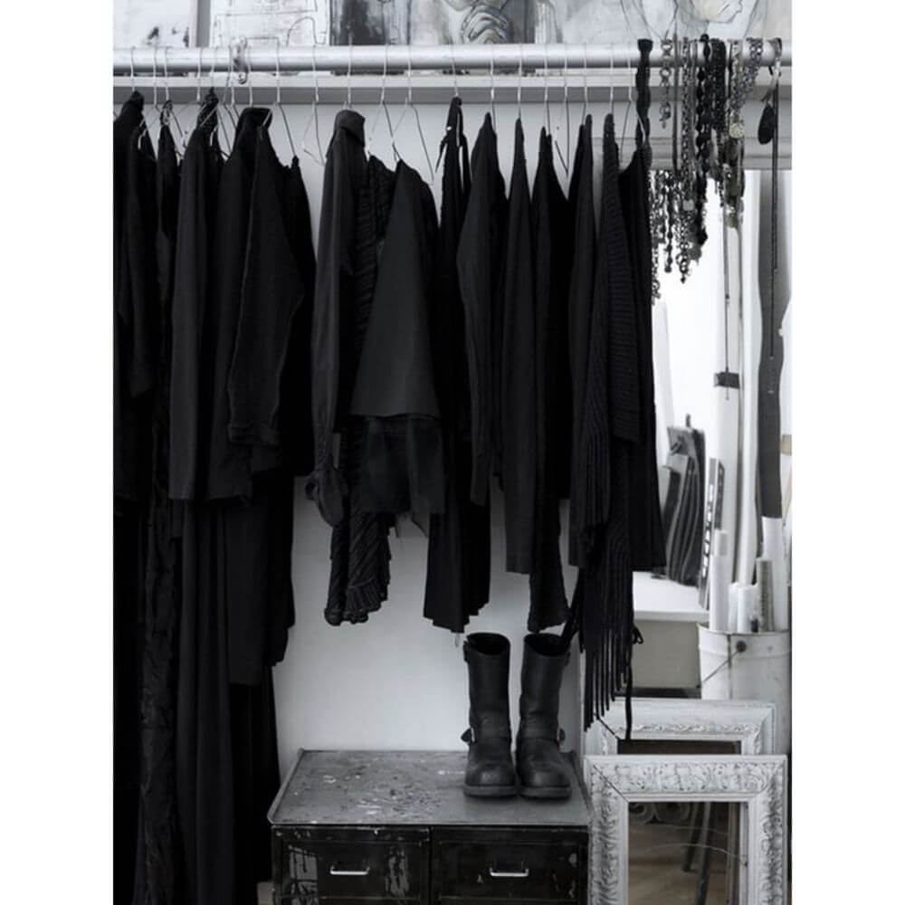 Detergent Lichid Rufe Negre PERWOLL Black & Fiber, 900 ml pentru 15 Spalari, Detergent Lichid pentru Haine Negre, Solutii Curatare a Hainelor Negre, Detergent Lichid pentru Rufe, Solutii Spalat Haine Negre, Detergenti Ingrijire Tesaturi Negre Detergent Lichid Rufe Negre PERWOLL Black & Fiber, 900 ml pentru 15 Spalari, Detergent Lichid pentru Haine Negre, Solutii Curatare a Hainelor Negre, Detergent Lichid pentru Rufe, Solutii Spalat Haine Negre, Detergenti Ingrijire Tesaturi Negre