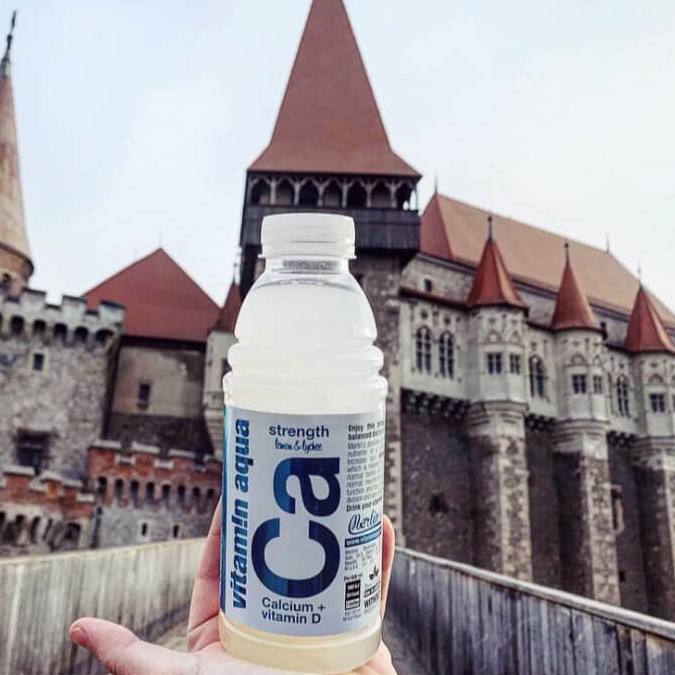 Bautura Racoritoare Merlin's Vitamin Aqua Ca Strength, 0.6 l, Lamaie si Lychee, Apa cu Vitamine, Apa cu Vitamine si Minerale, Bautura cu Adaos de Vitamine, Bautura cu Adaos de Minerale, Bautura Racoritoare Merlin