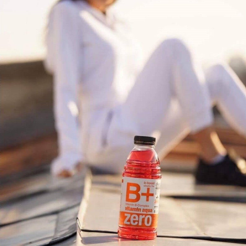 Bautura Racoritoare Merlin's Vitamin Aqua B+ B-Boost, 0.6 l, Pepene Rosu si Lime, Apa cu Vitamine, Apa cu Vitamine si Minerale, Bautura cu Adaos de Vitamine, Bautura cu Adaos de Minerale, Bautura Racoritoare Merlin