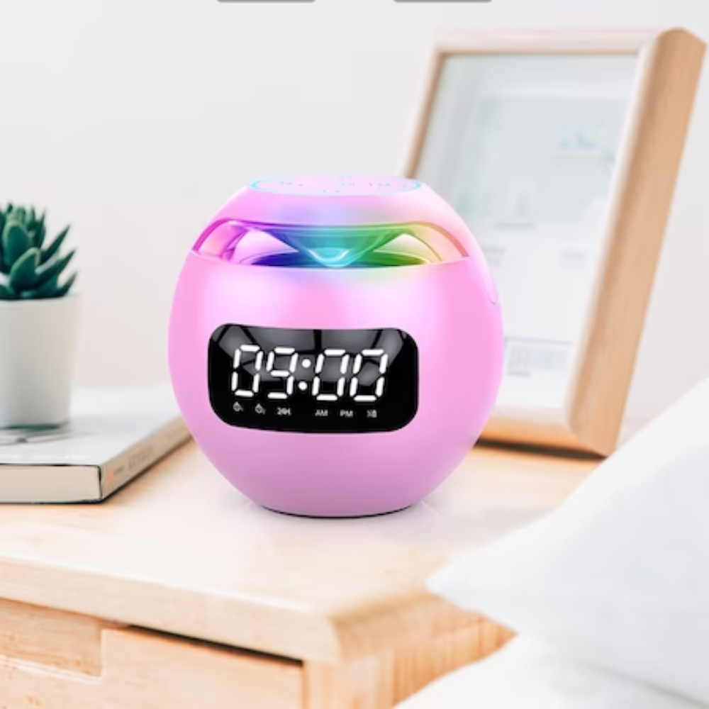 Ceas Digital cu Boxa Incorporata, Functie Radio FM, Slot Card Micro-SD, Conexiune prin Bluetooth 5.0, Lumina de Veghe LED cu 7 Culori Diferite, Portabil, Roz