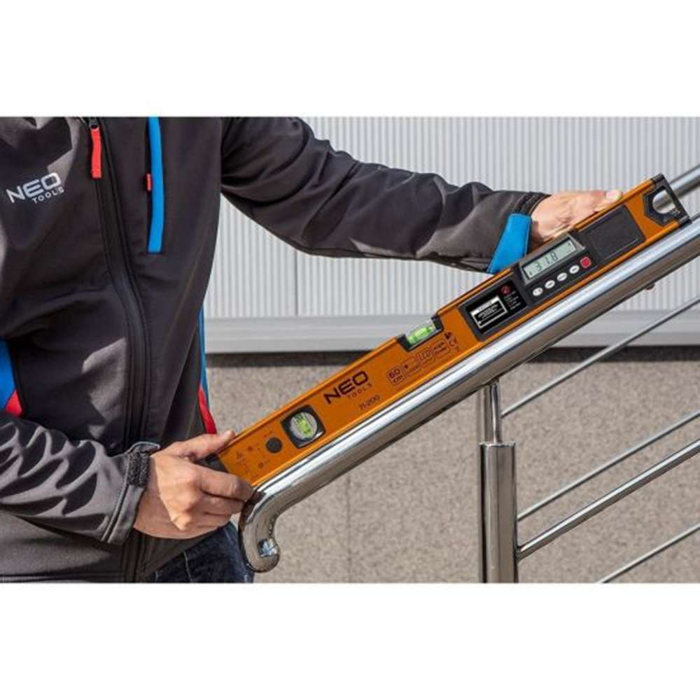 Dreptar Kapro 154 cu Profil Trapez, 200 cm
