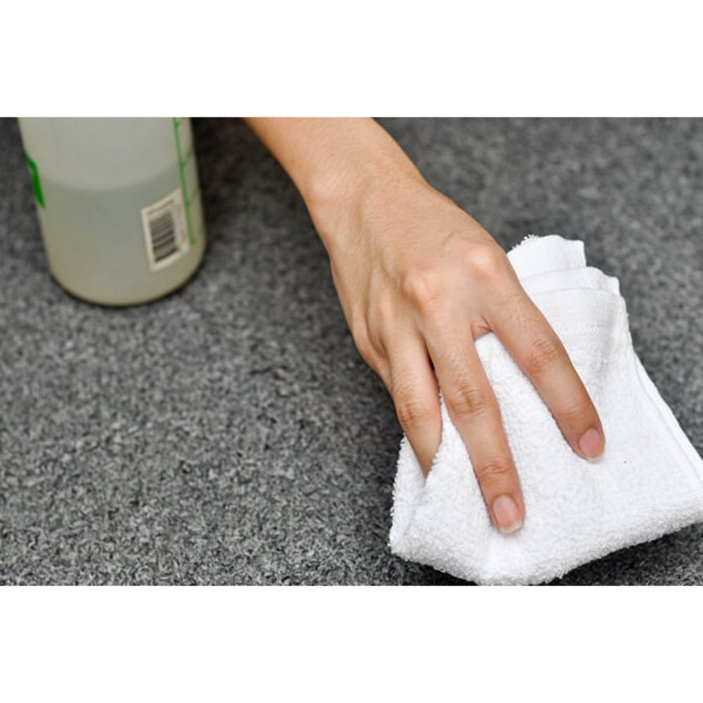 Solutie Indepartare Pete de Ciment Mellerud, 2 L, Solutie Curatare Ciment, Solutie Curatare Pete de Ciment, Solutie Curatare Urme de Ciment, Detergent Curatare Ciment, Detergent Pete Ciment, Detergent Urme Ciment